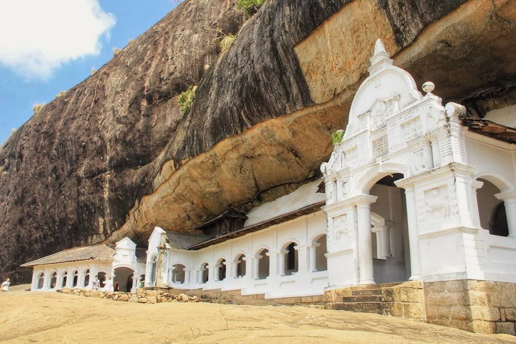 Historical & Cultural Sri Lanka — image 1